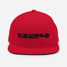 画像をギャラリービューアに読み込む, Porsche 924 - Embroidered Logo - Red Snapback Hat - Fueled.art