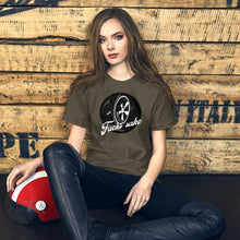 Cargar imagen en el visor de la galería, Porsche 'Fuchs Sake' - T-Shirt - Fueled.art