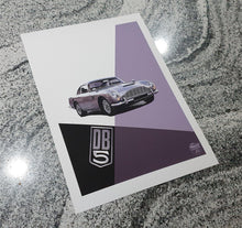 画像をギャラリービューアに読み込む, Aston Martin DB5 print - Fueled.art
