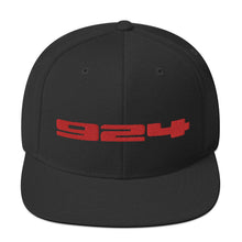 Lade das Bild in den Galerie-Viewer, Porsche 924 - Embroidered Logo - Black Snapback Hat - Fueled.art
