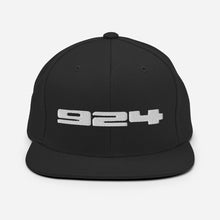 Lade das Bild in den Galerie-Viewer, Porsche 924 - Embroidered Logo - Black Snapback Hat - Fueled.art
