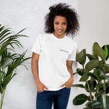 Carica l&#39;immagine nel visualizzatore di Gallery, Porsche 944 - Embroidered Logo - White T-Shirt - Fueled.art
